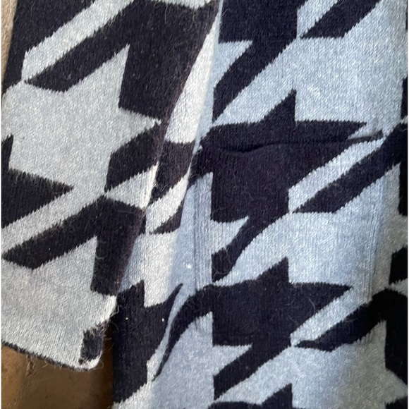 Cardigan Sweater Long Blue North Style Warm Soft Cozy Aztec Duster - Picture 14 of 15